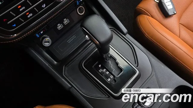 KG_Mobility_Ssangyong Rexton Новый Rexton Sport Khan Дизель 2.2 4WD — Фото автомобиля 9