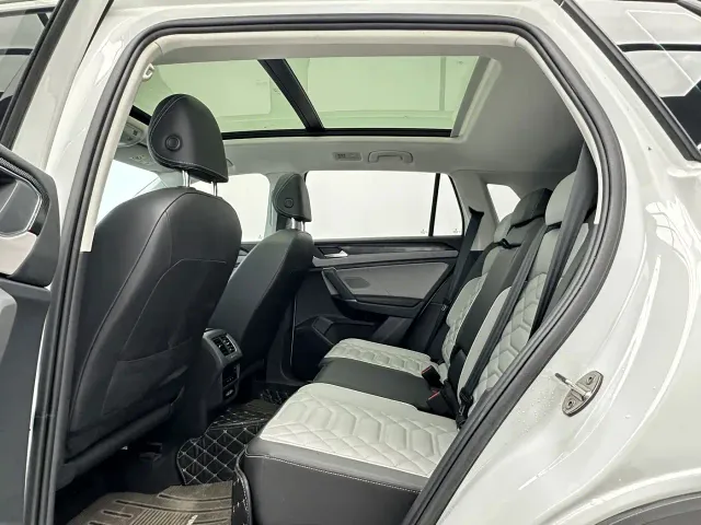 Volkswagen Tayron — Фото автомобиля 5