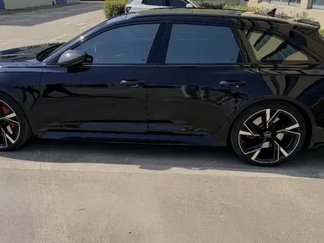 Audi RS 6 — Фото автомобиля 9