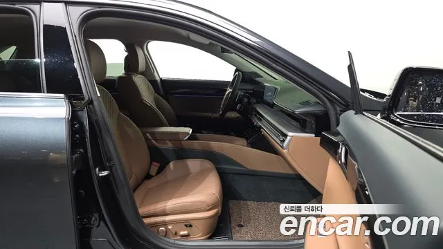 Hyundai Grandeur GN7 — Фото автомобиля 11