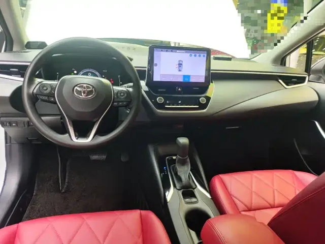 Toyota Corolla — Фото автомобиля 9