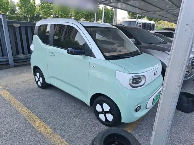 Wuling Hongguang Mini EV — Фото автомобиля 3