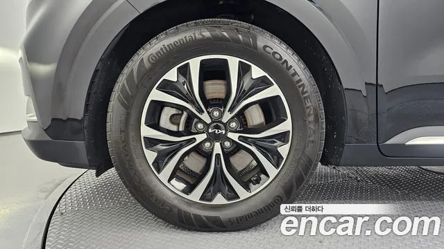 Kia Canival Carnival 4 поколение Дизель 9 мест Signature — Фото автомобиля 5