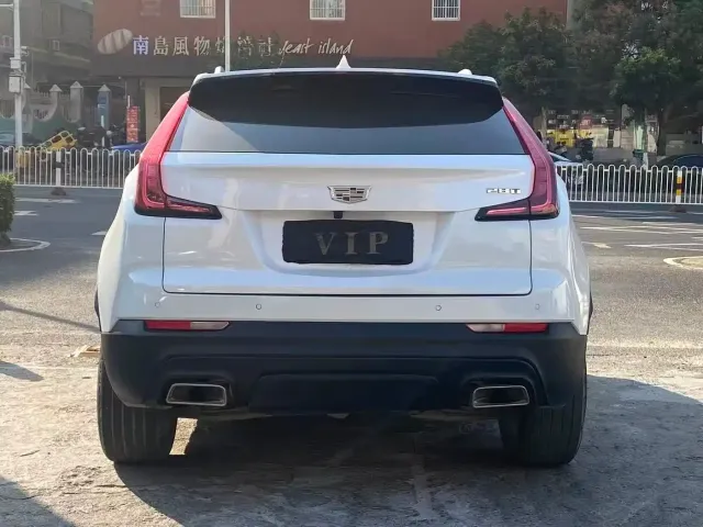 Cadillac XT4 — Фото автомобиля 17