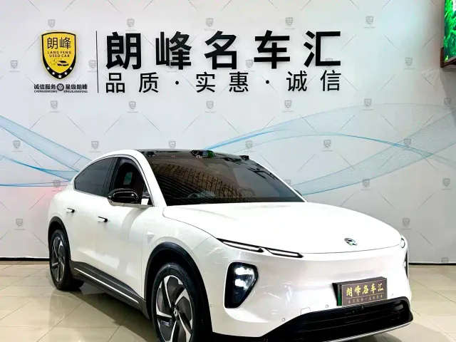 Nio EC6 — Фото автомобиля 3