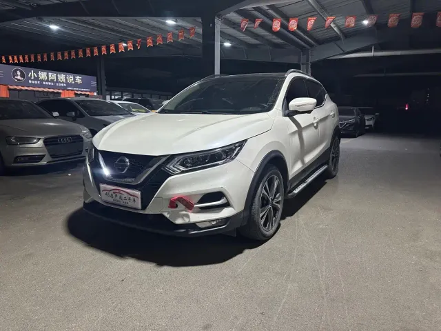 Nissan Qashqai — Фото автомобиля 3