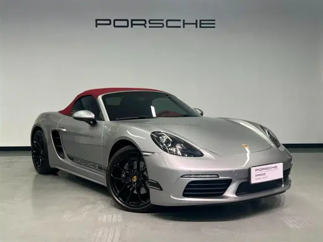 Porsche 718 — Фото автомобиля 3