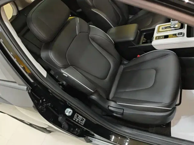 Hyundai ix35 — Фото автомобиля 24