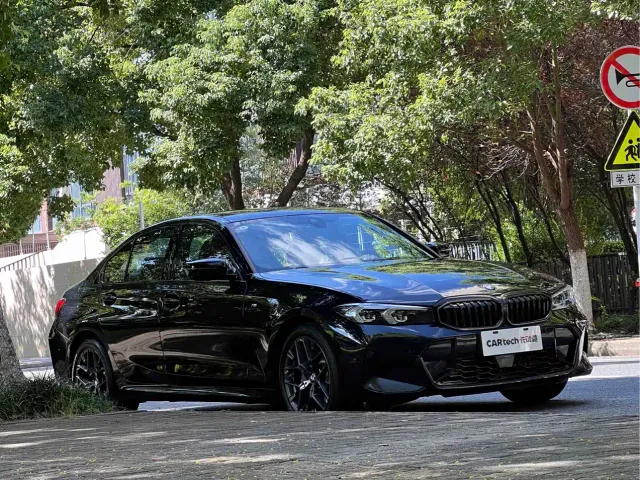 BMW 3 Series — Фото автомобиля 3