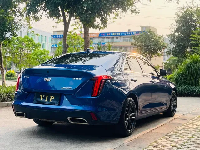 Cadillac CT4 — Фото автомобиля 4