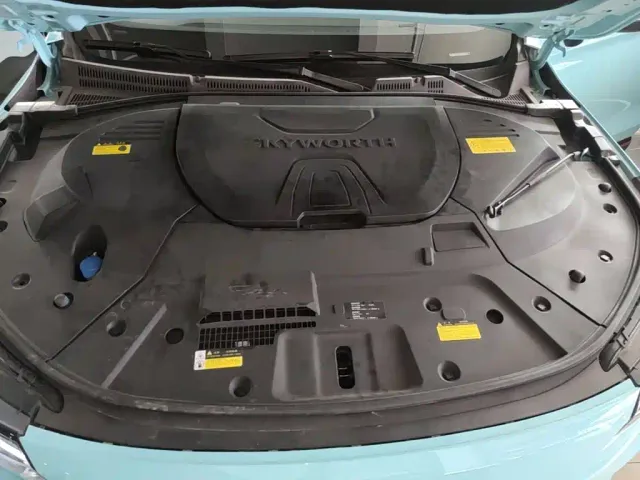 Skyworth Auto HT-i — Фото автомобиля 15