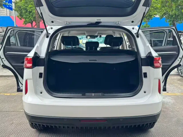Haval H6 — Фото автомобиля 14