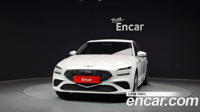 Genesis G70 Новый G70 Бензин 2.5T 4WD — Фото автомобиля 3