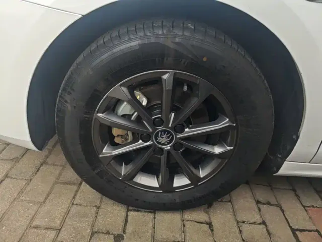 BYD Qin PLUS — Фото автомобиля 22