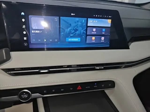 Changan CS75 Plus — Фото автомобиля 12