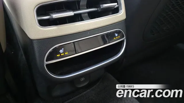 Genesis GV70 2.5T Бензин 2WD — Фото автомобиля 27