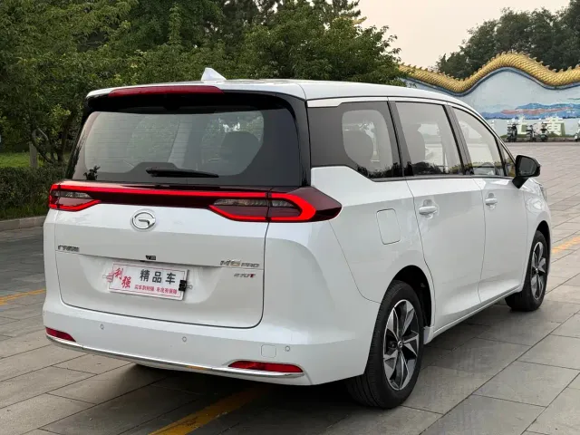 GAC Trumpchi M6 — Фото автомобиля 23