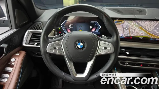 BMW X7 — Фото автомобиля 11