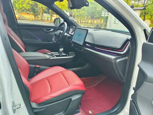 Beijing X55 — Фото автомобиля 12