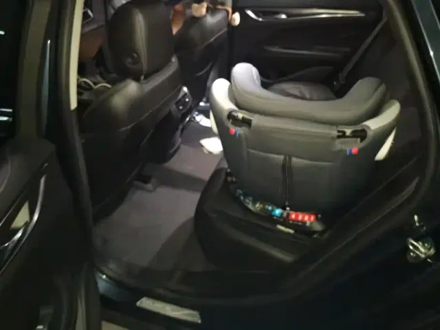 Buick LaCrosse — Фото автомобиля 11