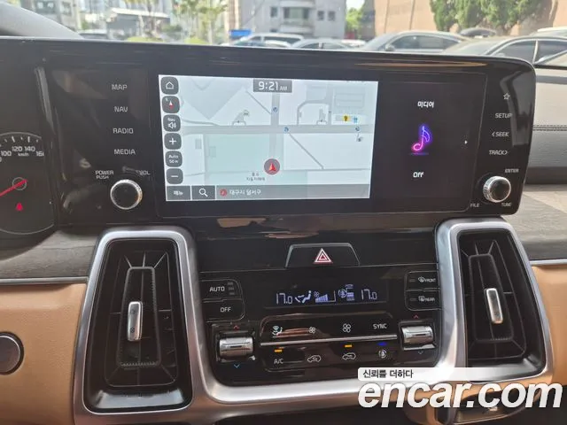 Kia Sorento Sorento 4-е поколение Дизель 2.2 2WD — Фото автомобиля 11