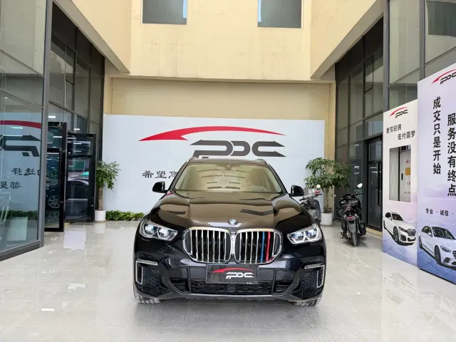 BMW X5 — Фото автомобиля 7