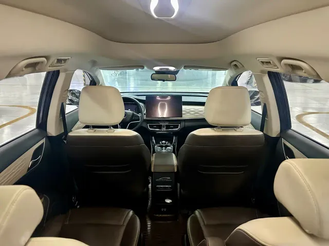 BYD Song MAX — Фото автомобиля 11