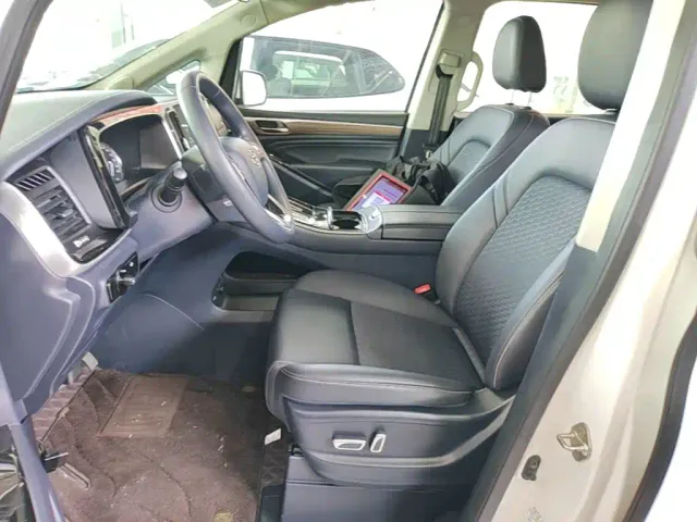 GAC Trumpchi M8 — Фото автомобиля 14