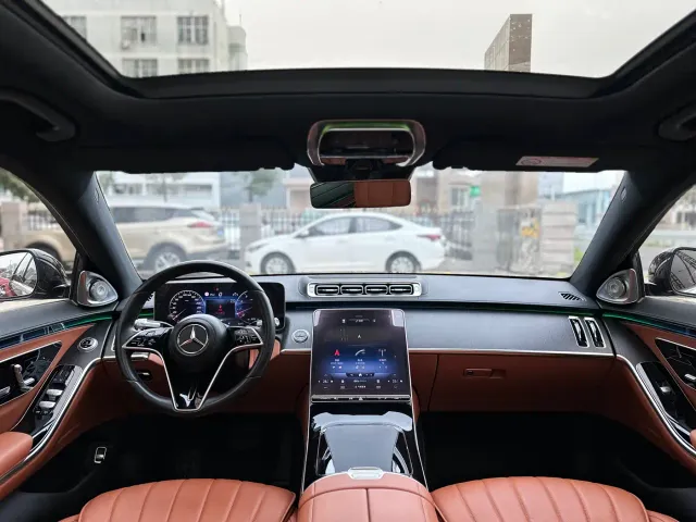 Mercedes-Benz S-Class — Фото автомобиля 11