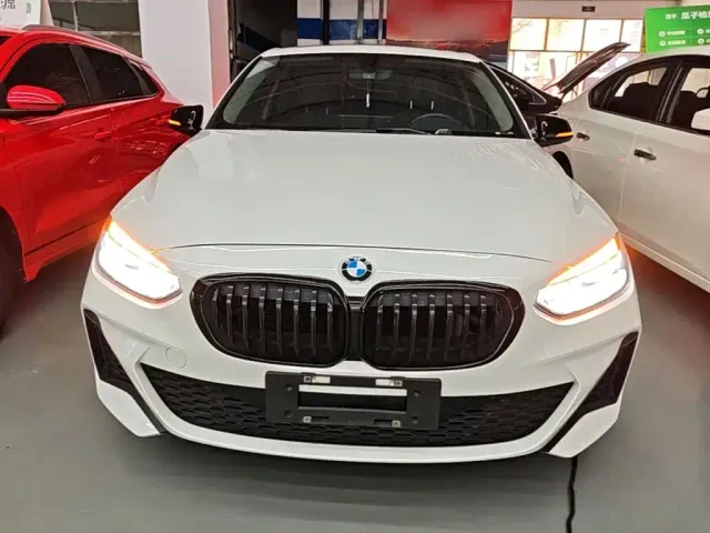 BMW 1 Series — Фото автомобиля 2