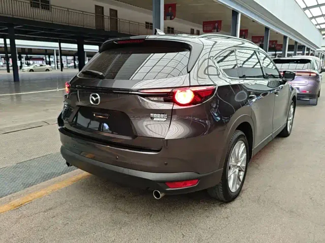 Mazda CX-8 — Фото автомобиля 6