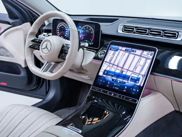 Mercedes-Benz S-Class — Фото автомобиля 20