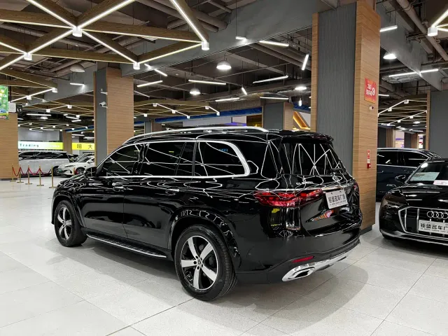 Mercedes-Benz GLS-Class — Фото автомобиля 5