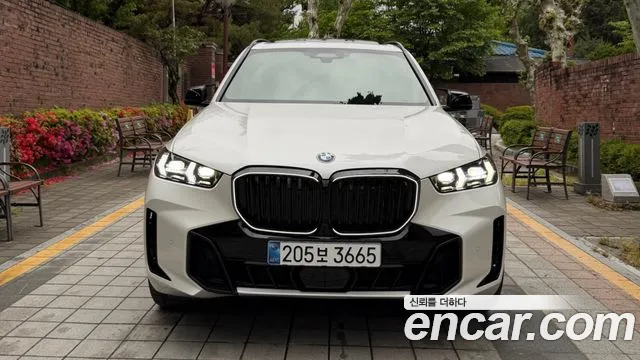 Фотография автомобиля — BMW X5 G05