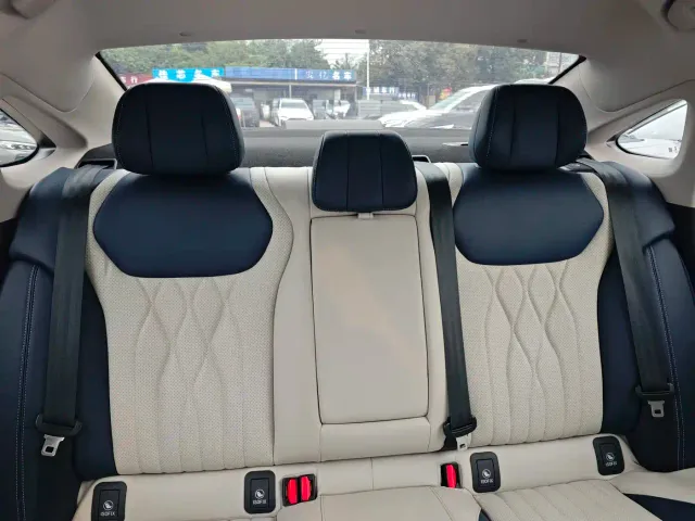 Chery Arrizo 8 — Фото автомобиля 10