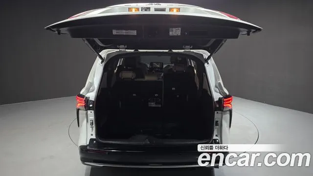 Toyota Sienna — Фото автомобиля 20