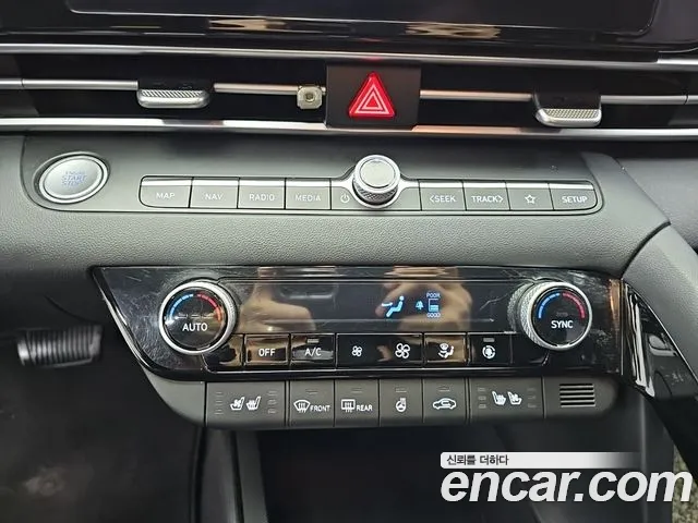 Hyundai Avante CN7 — Фото автомобиля 10