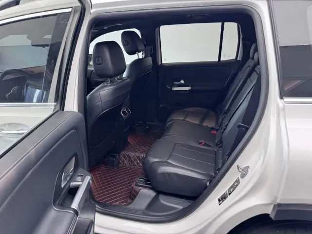 Mercedes-Benz GLB-Class — Фото автомобиля 4