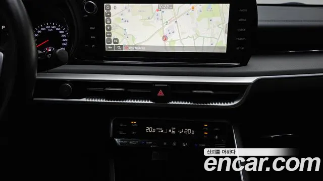 Kia K5 Prestige — Фото автомобиля 15