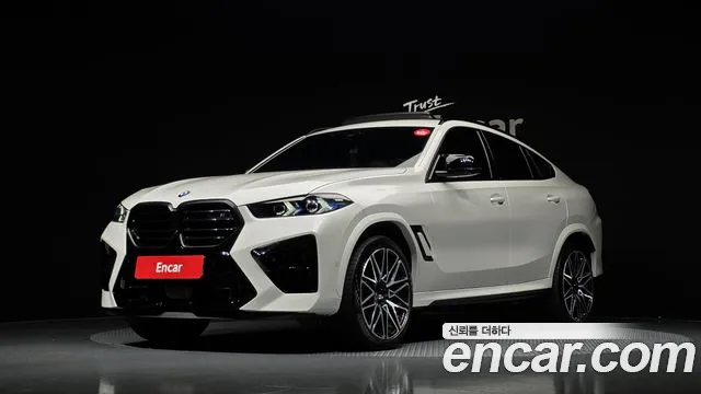 Фотография автомобиля — BMW X6M