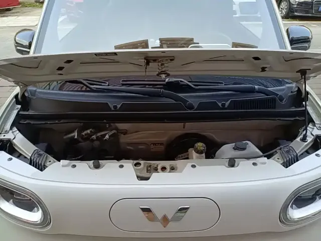 Wuling Hongguang Mini EV — Фото автомобиля 19