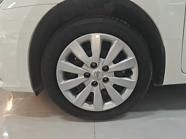 Nissan Sylphy — Фото автомобиля 22