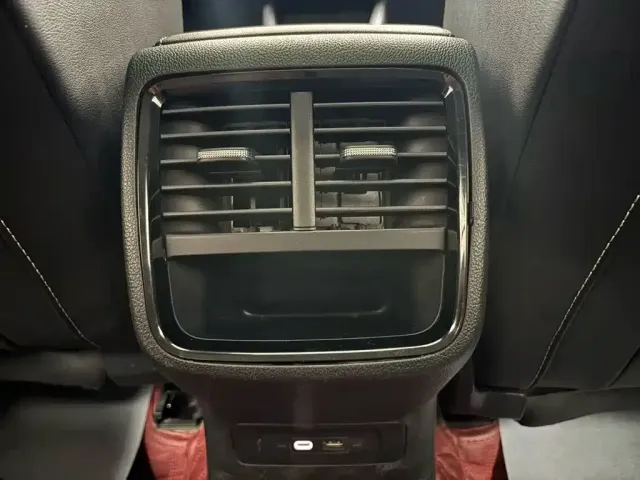 Skoda Octavia — Фото автомобиля 12
