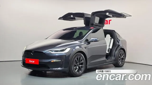 Фотография автомобиля — Tesla Model X