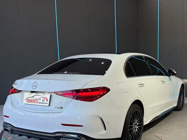 Mercedes-Benz C-Class — Фото автомобиля 6