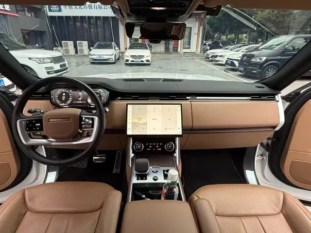Land Rover Range Rover — Фото автомобиля 7