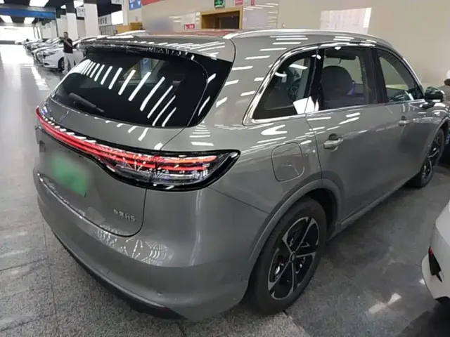 Shangjie SUV — Фото автомобиля 6