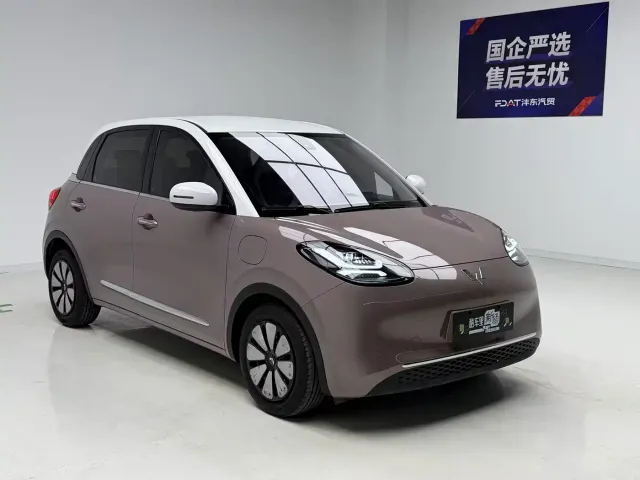 Wuling Bingo — Фото автомобиля 3