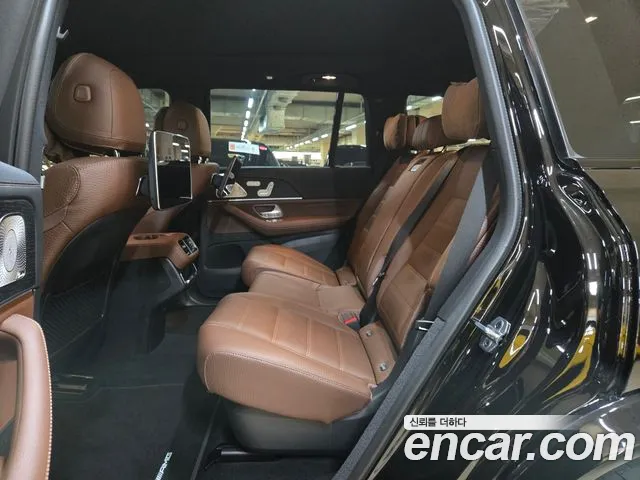 Mercedes-Benz GLS-Class — Фото автомобиля 15