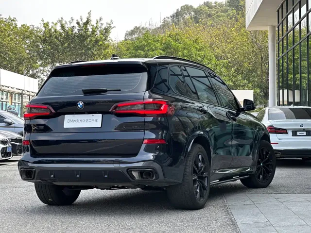 BMW X5 — Фото автомобиля 16